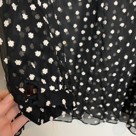 Alice + Olivia Sheer Sheila Black w/ Ivory Embroidered Flowers Top Size L - Picture 5 of 7